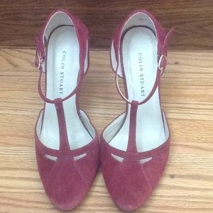 6 1/2 3" burgundy Suede pump